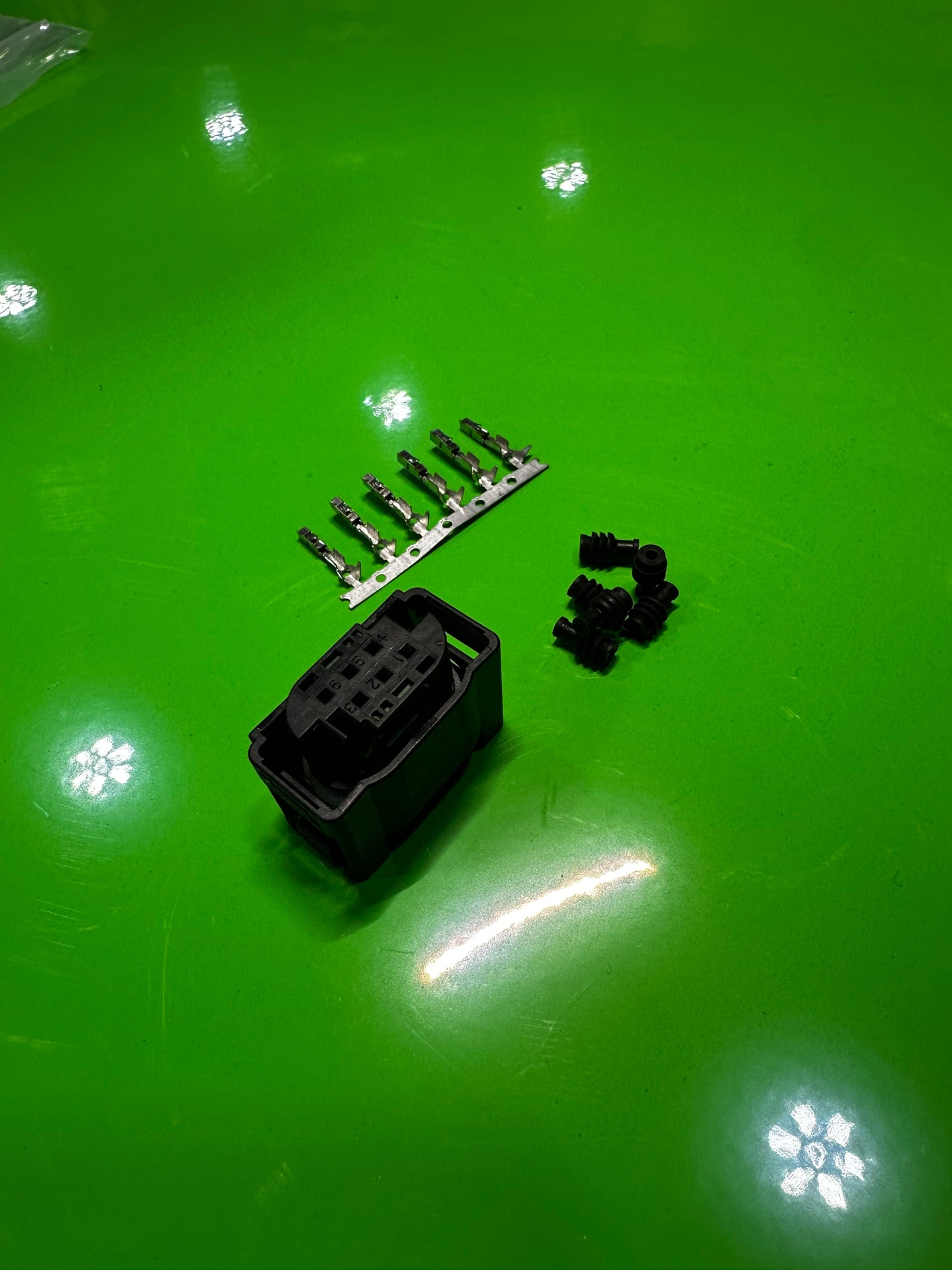 Wire Connector for Potentiometer